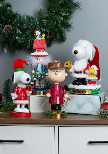 Peanuts Snoopy Nutcracker C30640