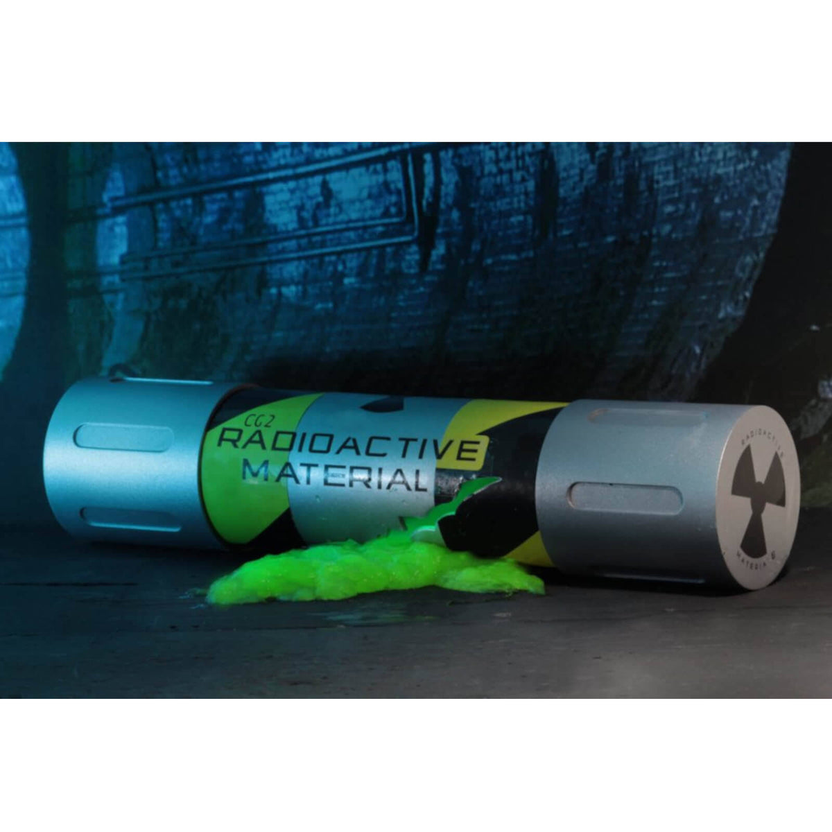 Mutagen Canister Prop Replica H6922