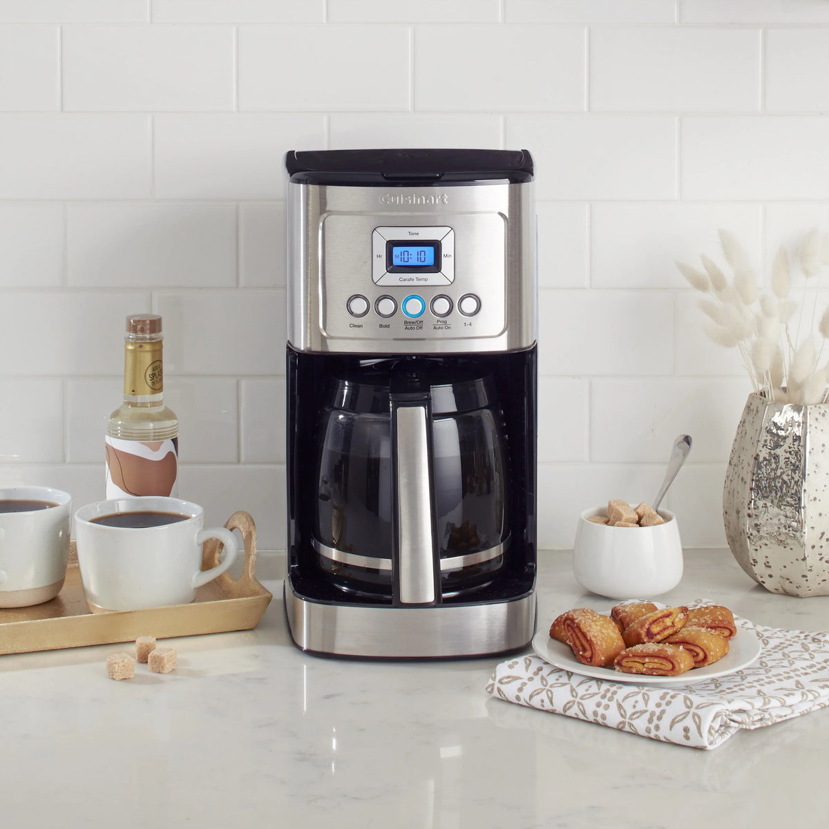 14 Cup Programmable Coffeemaker U946