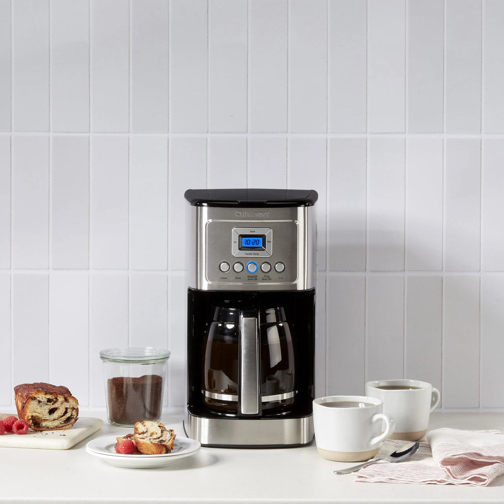 14 Cup Programmable Coffeemaker U946