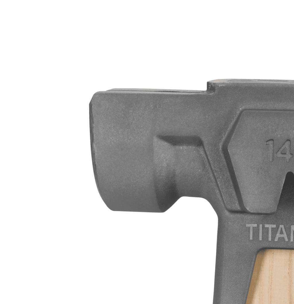 14oz Titanium Hammer V4561