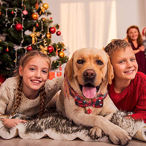 Christmas Dog Bandanas and Collars Set Plaid Adjustable with Safety Bell Q29996