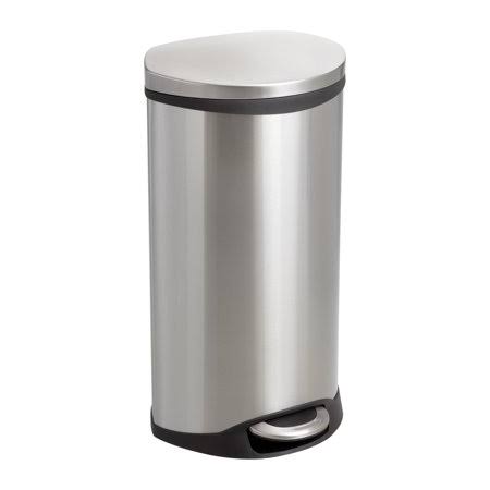 Silver Step-On Trash Can 7.5 Gallon A9485